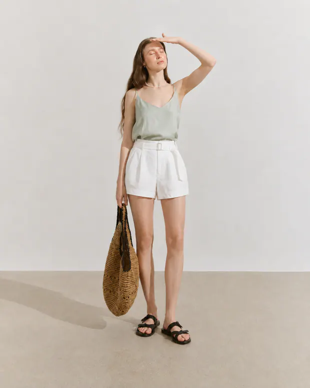 Linen Shorts in White, product image 6 of 8