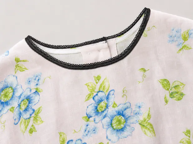 Floral Midi Dress in Pink, product image 6 of 8