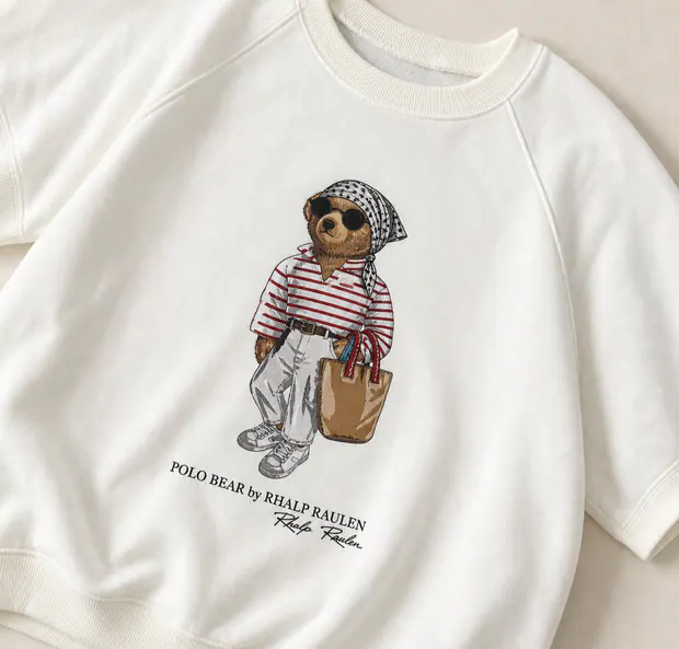 Bear Graphic Short-Sleeve Sweatshirt in White, product image 3 of 8