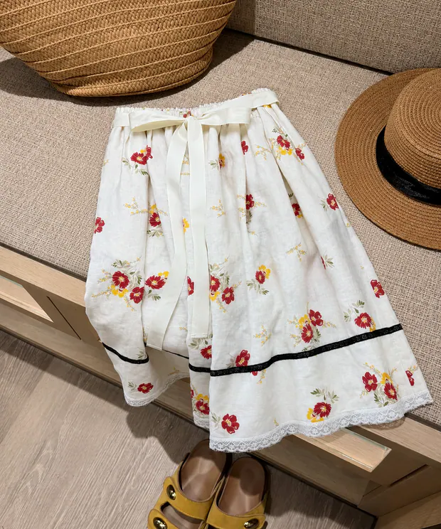 Floral Midi Skirt in Cream White, product image 6 of 6