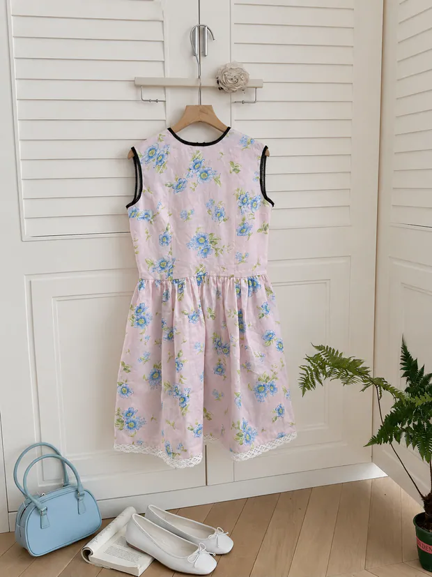 Floral Midi Dress in Pink, product view