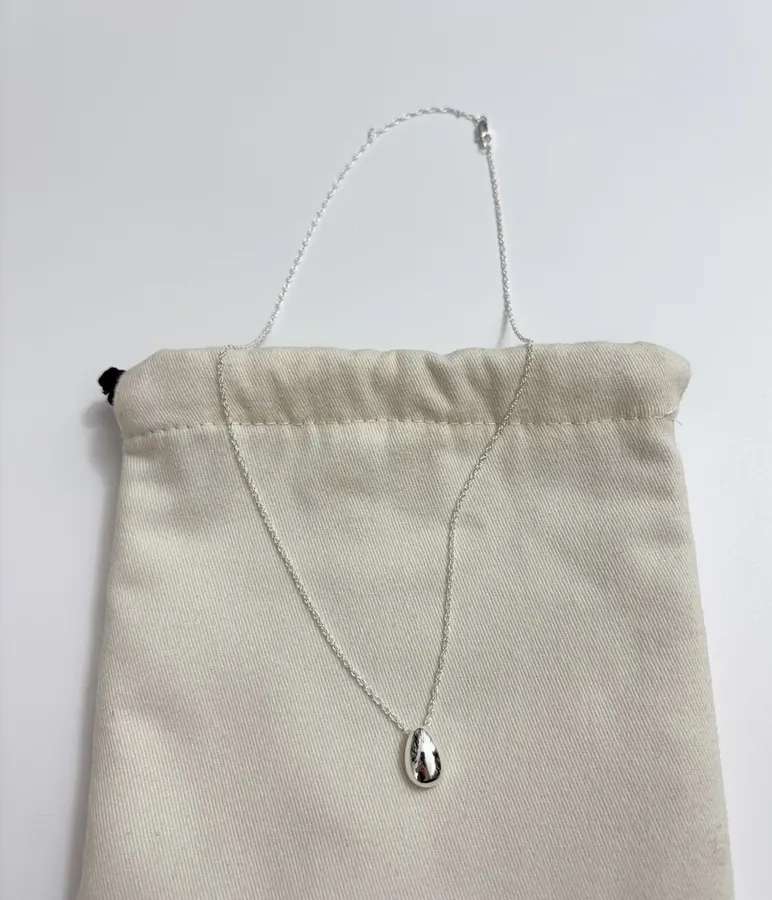 Sterling Silver Bean-Pendant Necklace in Silver, product view 02