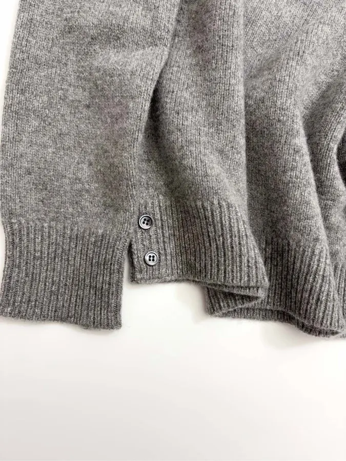Long-Sleeve Pullover Sweater in Gray, product view 07