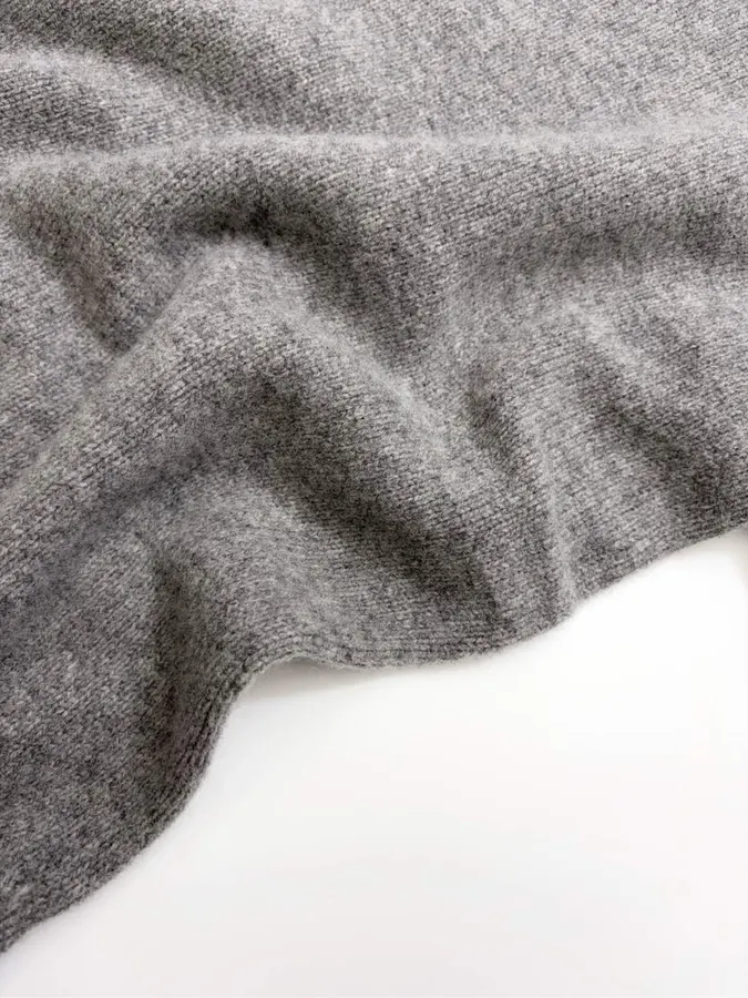 Long-Sleeve Pullover Sweater in Gray, product view 08