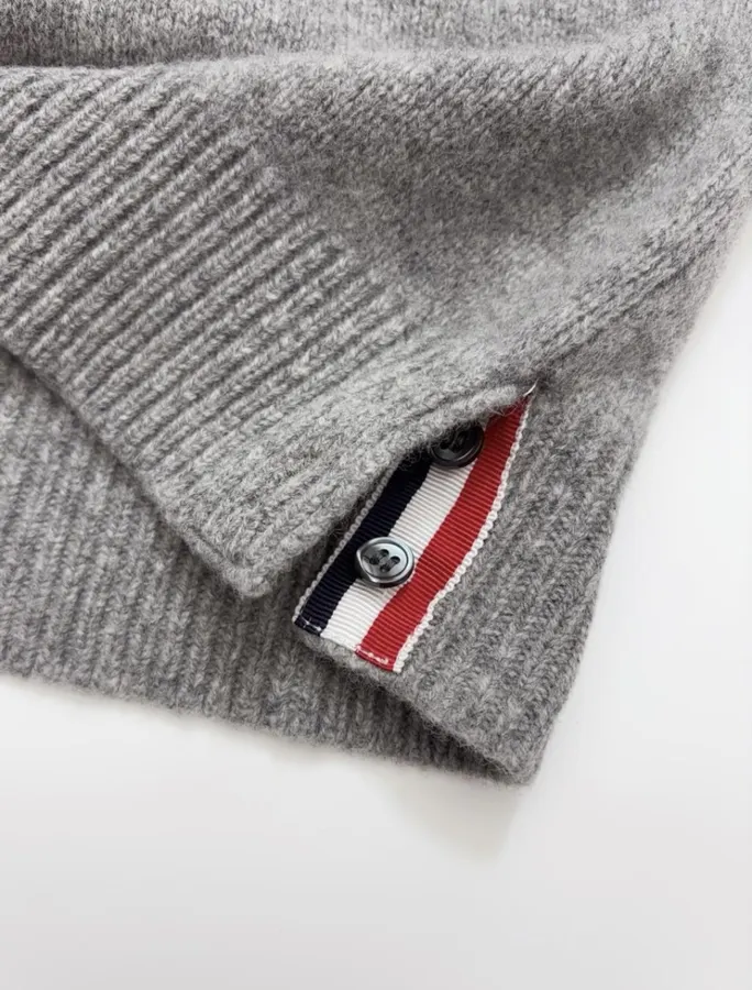 Long-Sleeve Pullover Sweater in Gray, product view 10