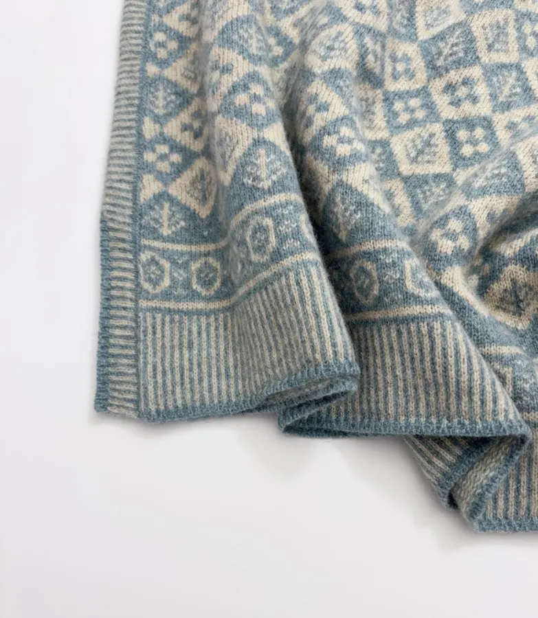 Retro Japanese-style All-match Jacquard Loose-fit Classic Crewneck Vest Waistcoat in Light Blue, product view 10