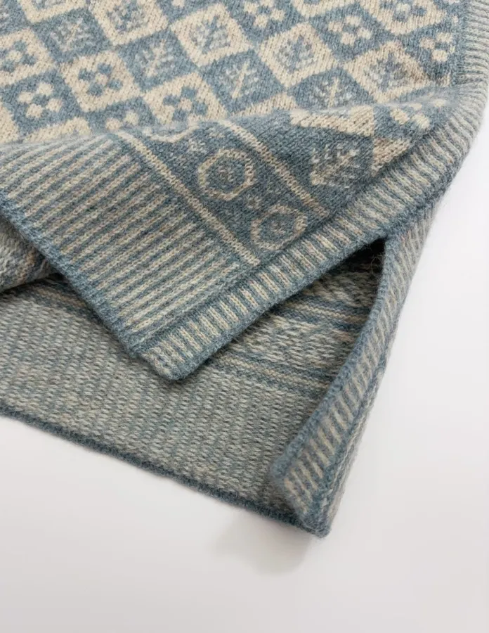 Retro Japanese-style All-match Jacquard Loose-fit Classic Crewneck Vest Waistcoat in Light Blue, product view 11