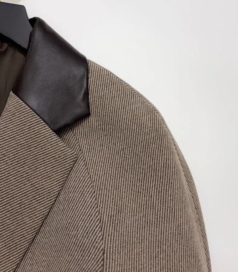 Antique Retro Leather-Inlaid Double-Layer Equestrian Twill Wool Suit in Taupe, product view 09