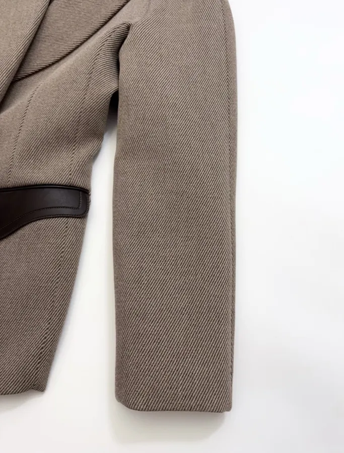 Antique Retro Leather-Inlaid Double-Layer Equestrian Twill Wool Suit in Taupe, product view 11