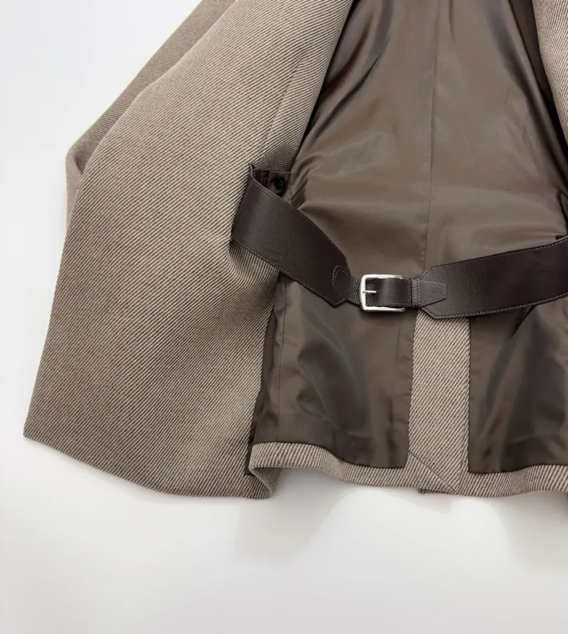 Antique Retro Leather-Inlaid Double-Layer Equestrian Twill Wool Suit in Taupe, product view 18