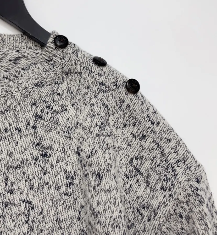 Cashmere Knit Sweater, High-Quality Textured Casual Top in Gray, product view 04
