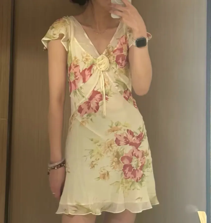 Silk Bias-Cut French Retro Tea-Length A-Line Dress 'The Mathilde' in Ivory Floral, product view 07