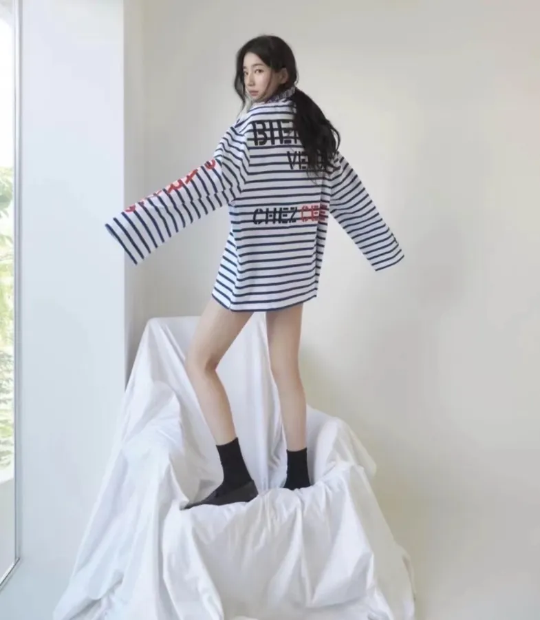 Blue and White Striped Graphic Long-Sleeve T-Shirt in Blue and White, product view 21