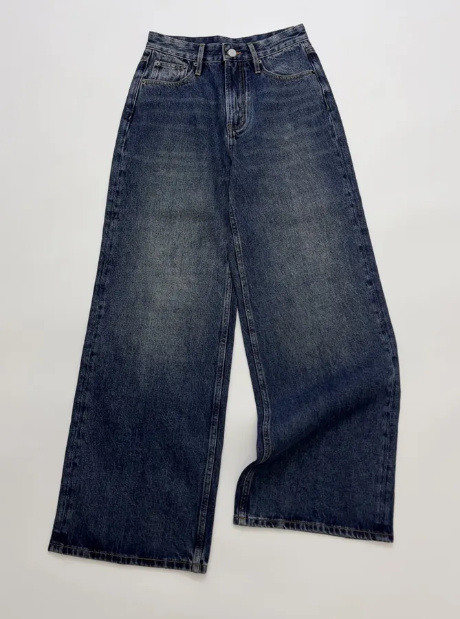 Retro Blue Straight-Leg Jeans Autumn Casual Long Trousers in Blue, product view