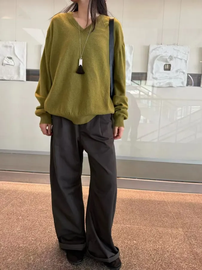V-Neck Knitted Pullover Sweater in Green, product view 13