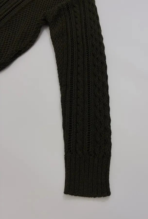 Loose-fit Cable-Knit Sweater Pullover in Olive Green, product view 09