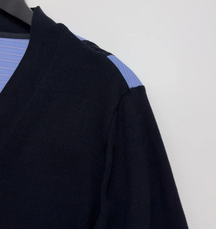 Back-Pressed Pleated Striped Shirt Knitted Cardigan in Navy, product view 03