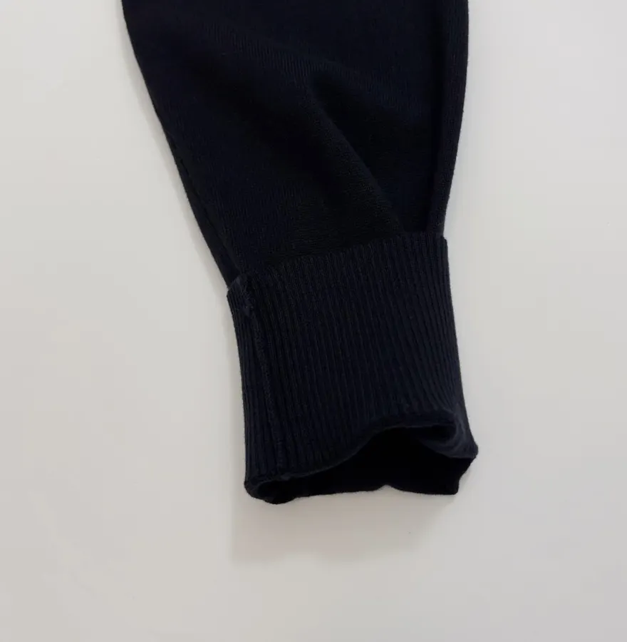Back-Pressed Pleated Striped Shirt Knitted Cardigan in Navy, product view 05