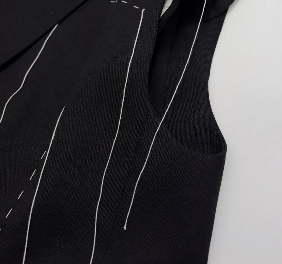 Wool Material Hand-Sewn Thread Waistcoat in Black, product view 04