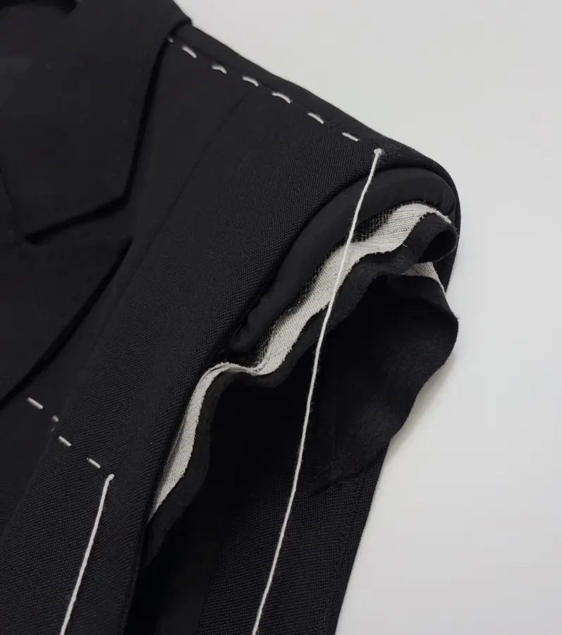 Wool Material Hand-Sewn Thread Waistcoat in Black, product view 05