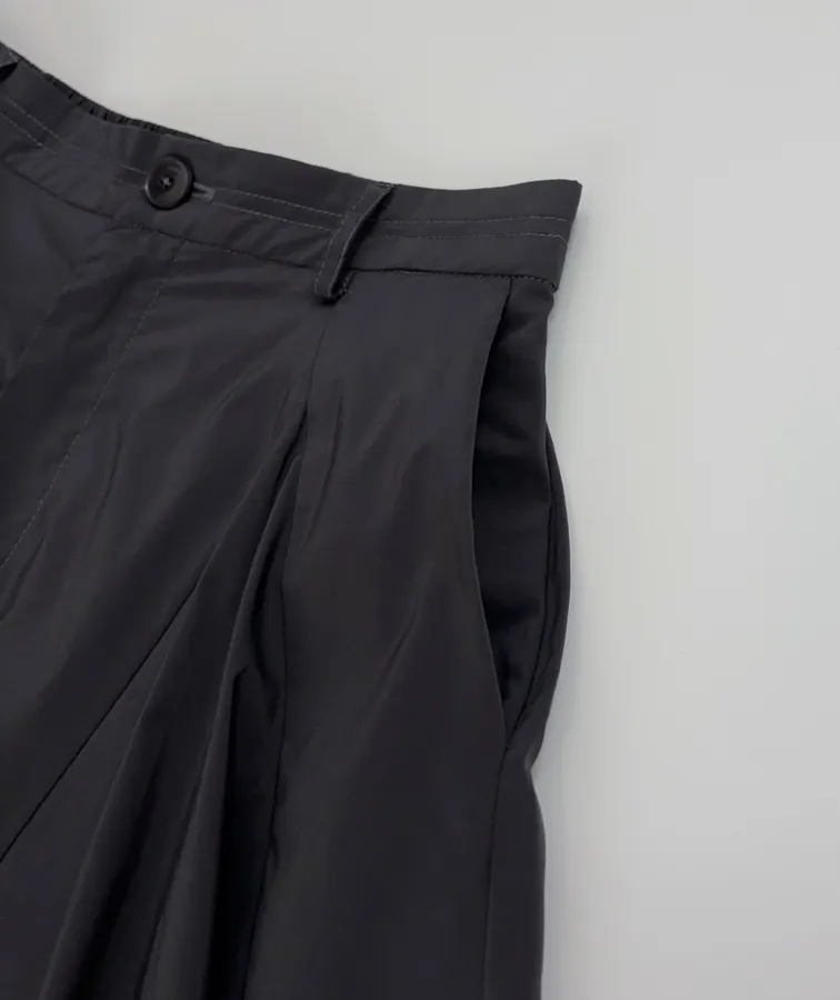 Loose Wide-Leg Long Pants, Casual Bloomer A-Line Culottes in Black, product view 04