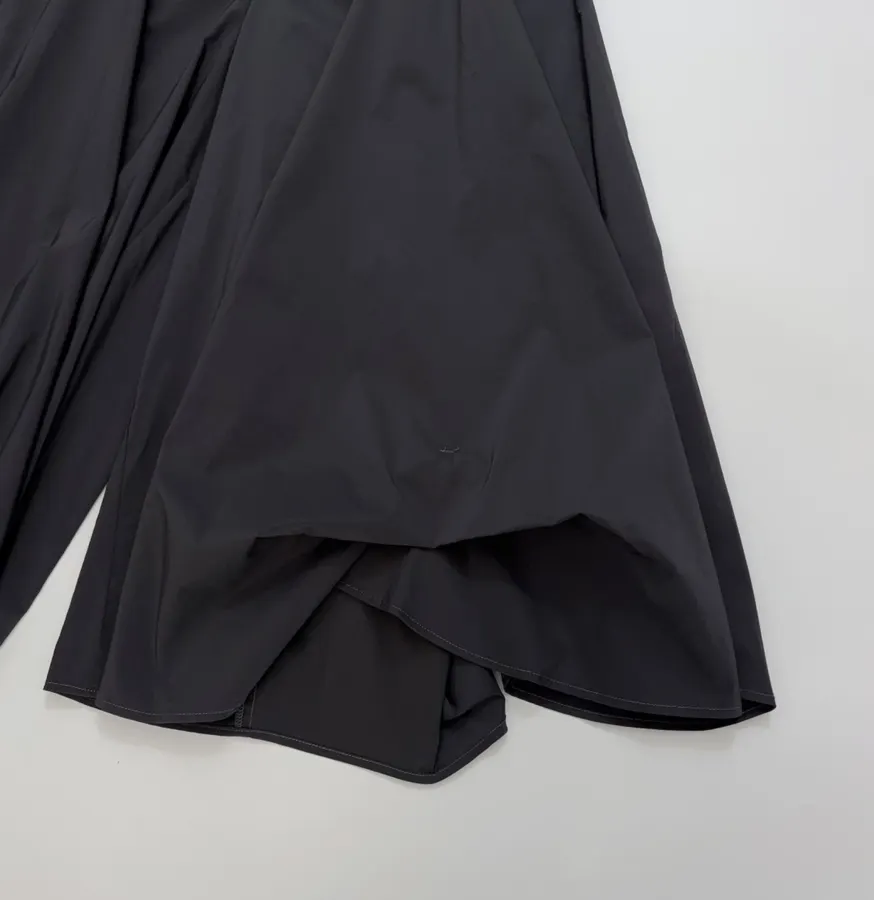 Loose Wide-Leg Long Pants, Casual Bloomer A-Line Culottes in Black, product view 10