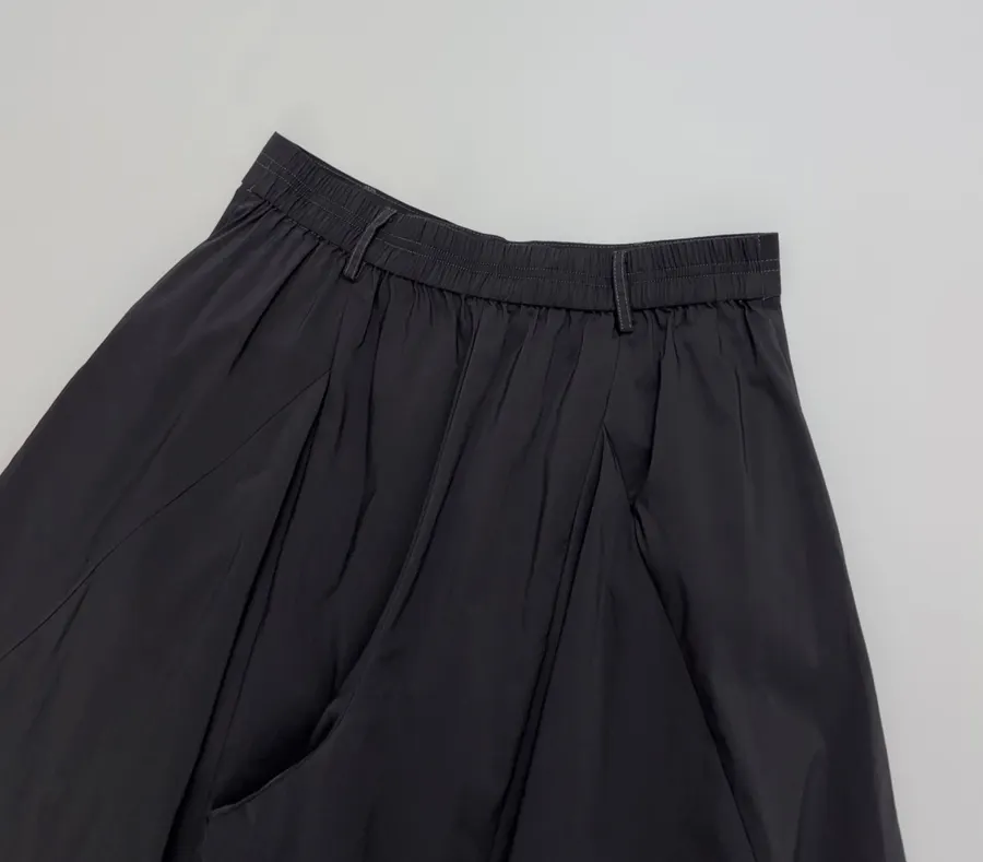 Loose Wide-Leg Long Pants, Casual Bloomer A-Line Culottes in Black, product view 15