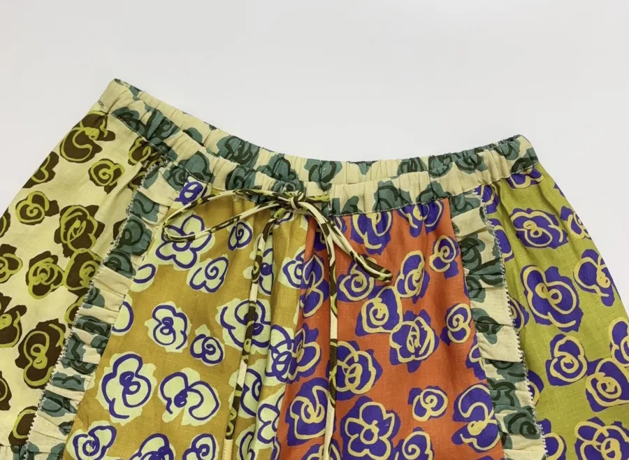 Retro Print Linen High-Waisted Shorts in Multicolor, product view 02
