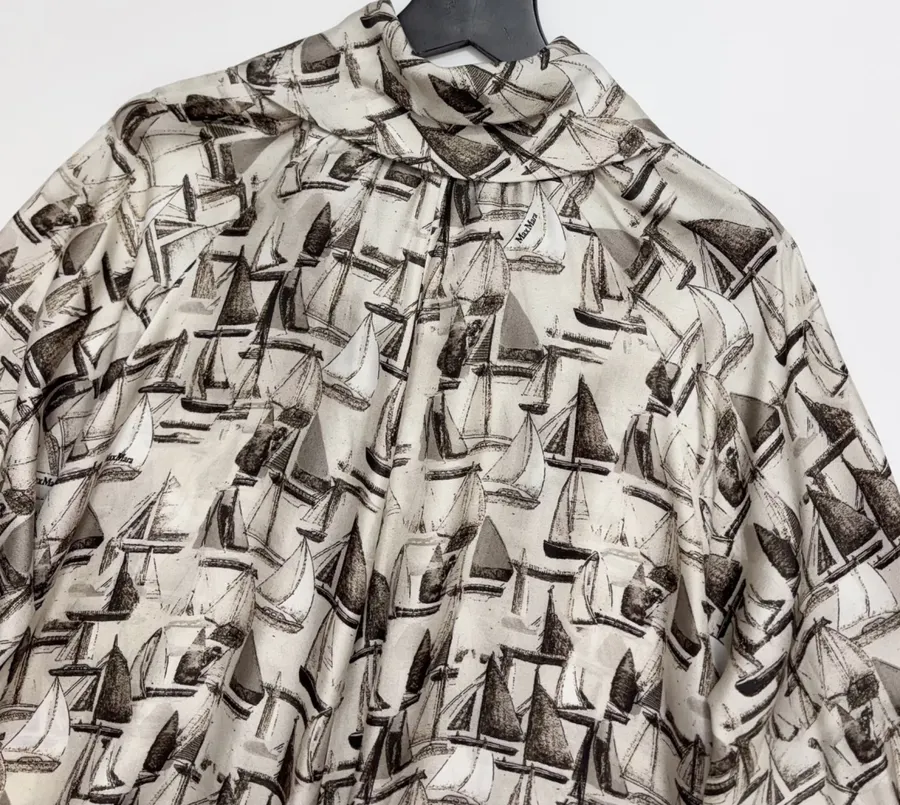 Printed Silk Dress in Light Gray, product view 10