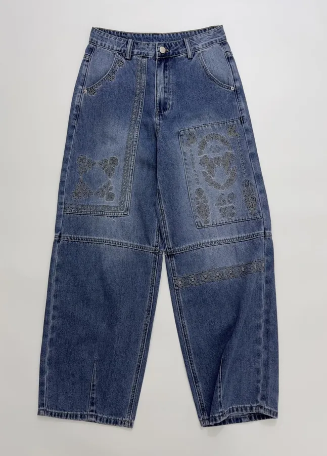 Blue Embroidered Cotton-Linen Washed Light Blue Cropped Jeans in Light Blue, product view 02
