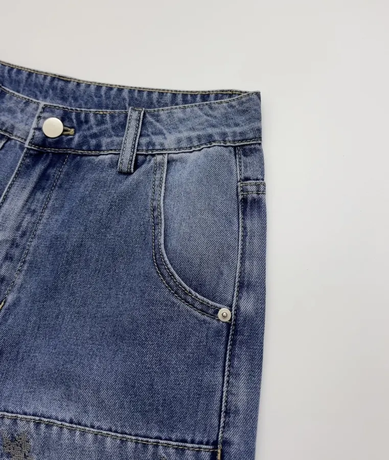 Blue Embroidered Cotton-Linen Washed Light Blue Cropped Jeans in Light Blue, product view 04