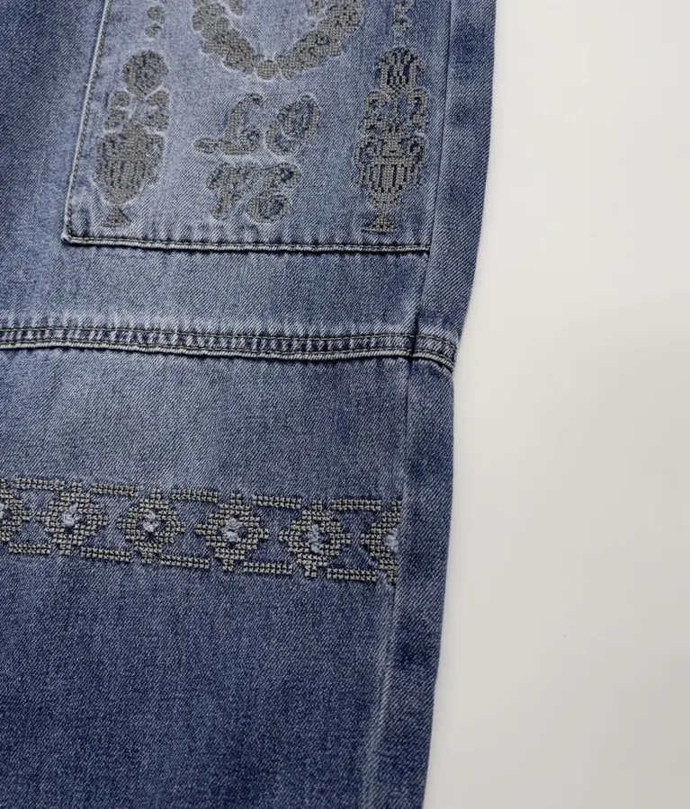 Blue Embroidered Cotton-Linen Washed Light Blue Cropped Jeans in Light Blue, product view 09