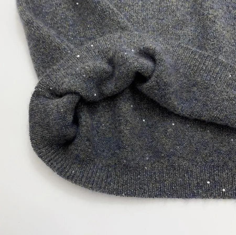 Floral Yarn-Inlaid Fine Glitter Sequin Hand-Knitted Three-Dimensional Flower Knitted Vest in Charcoal, product view 09