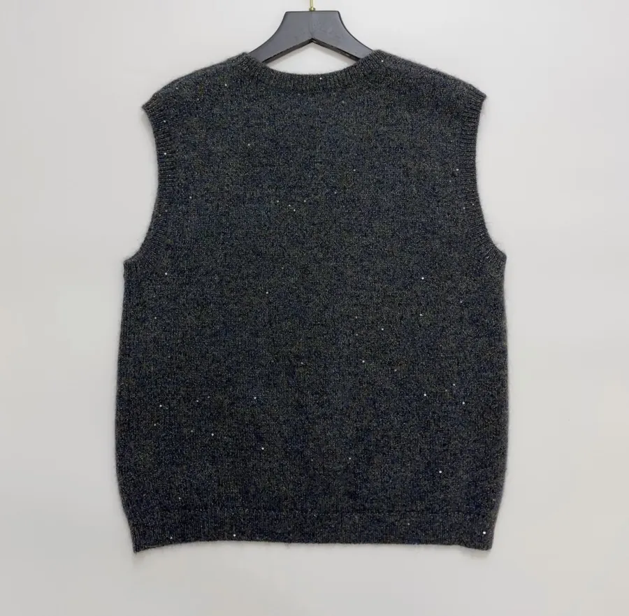 Floral Yarn-Inlaid Fine Glitter Sequin Hand-Knitted Three-Dimensional Flower Knitted Vest in Charcoal, product view 12