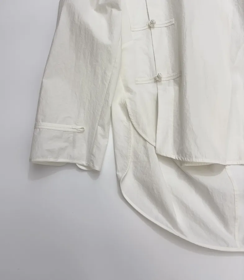 Asymmetric Mandarin-Collar Side-Slit Shirt in White, product view 12