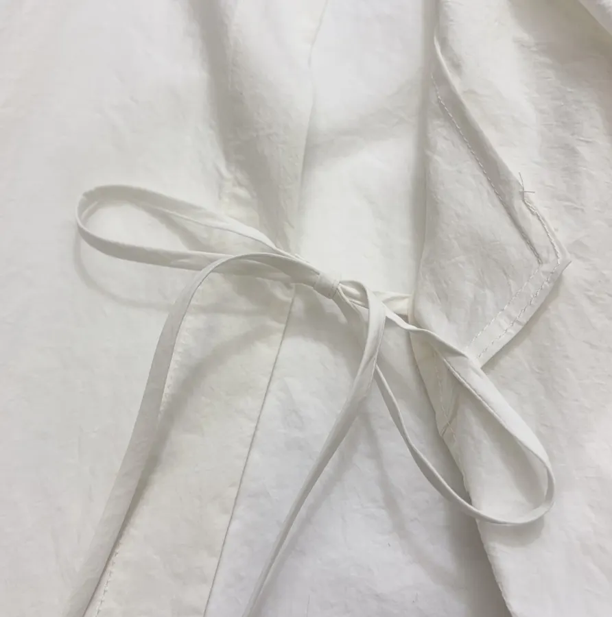 Asymmetric Mandarin-Collar Side-Slit Shirt in White, product view 14