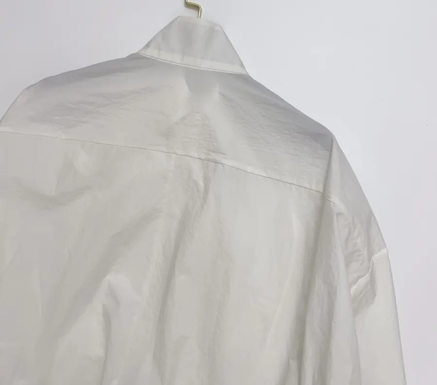 Asymmetric Mandarin-Collar Side-Slit Shirt in White, product view 16