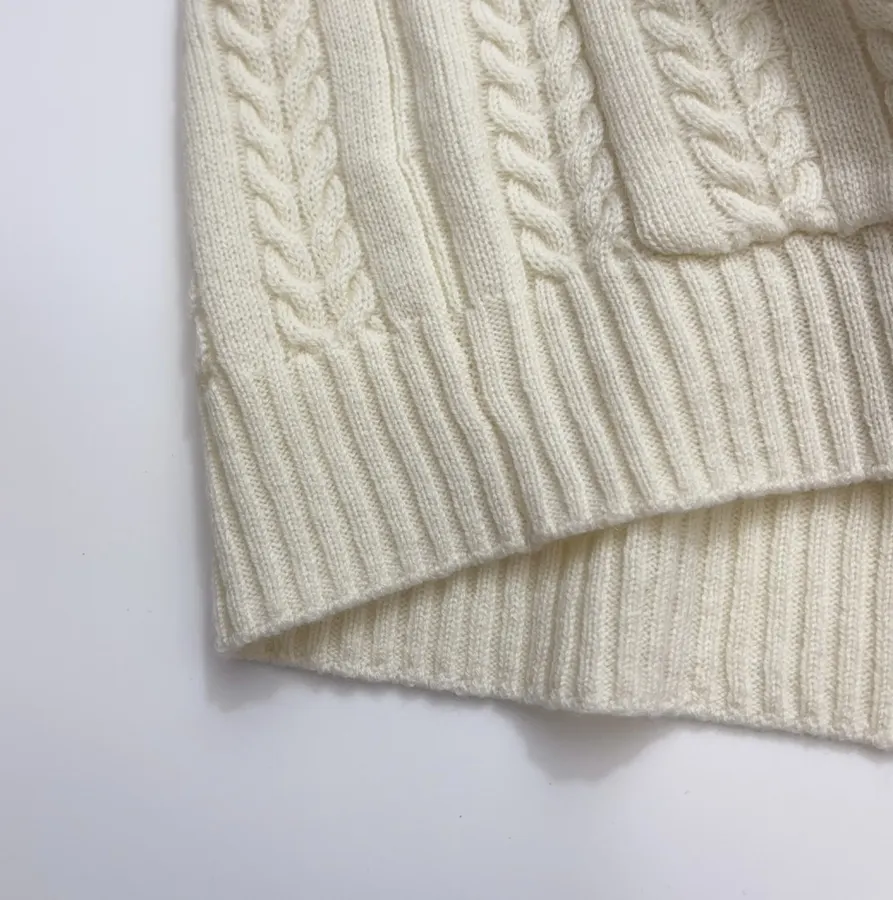 Colorblock V-Neck Buttoned Cardigan Sweater Outerwear in Ivory and Navy, product view 12