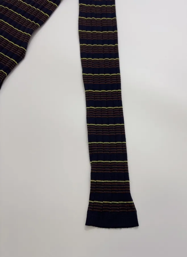 Striped Long-Sleeve Slim-Fit V-Neck Button-Down Knitted Cardigan Top in Black and Gold, product view 04