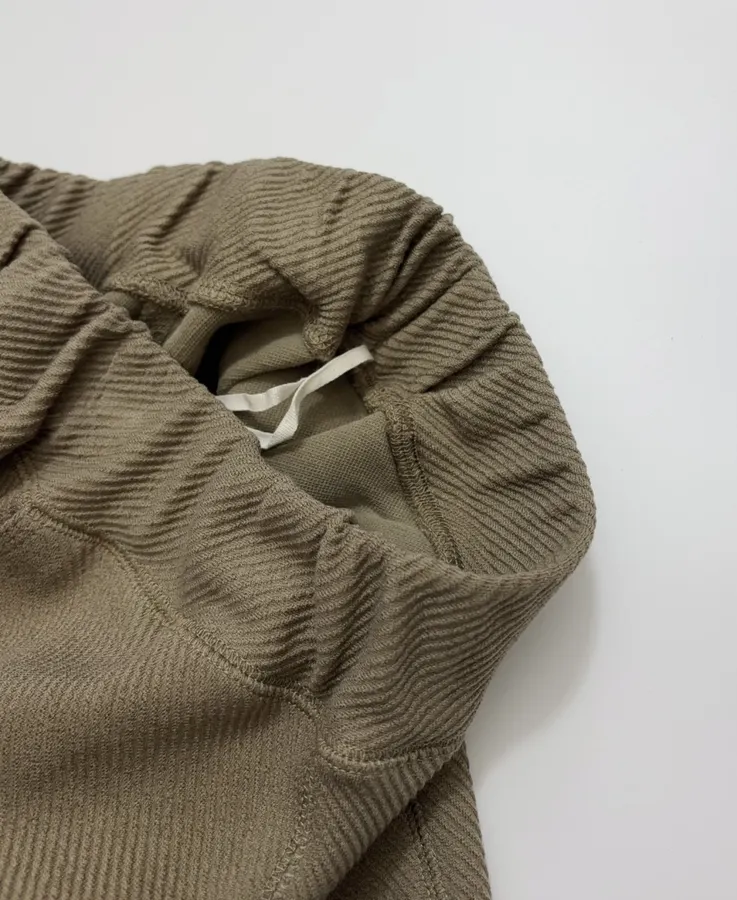 Loose Twill Textured Casual Pants in Khaki, product view 04