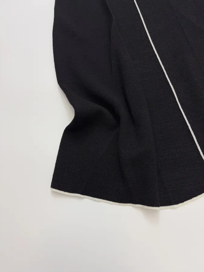 Wool-Silk Blend Black-and-White Colorblock Knitted Skirt in Black and White, product view 10