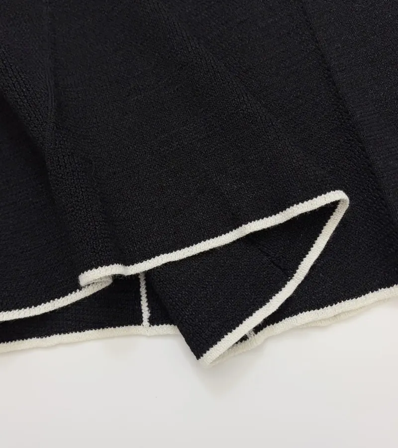 Wool-Silk Blend Black-and-White Colorblock Knitted Skirt in Black and White, product view 12