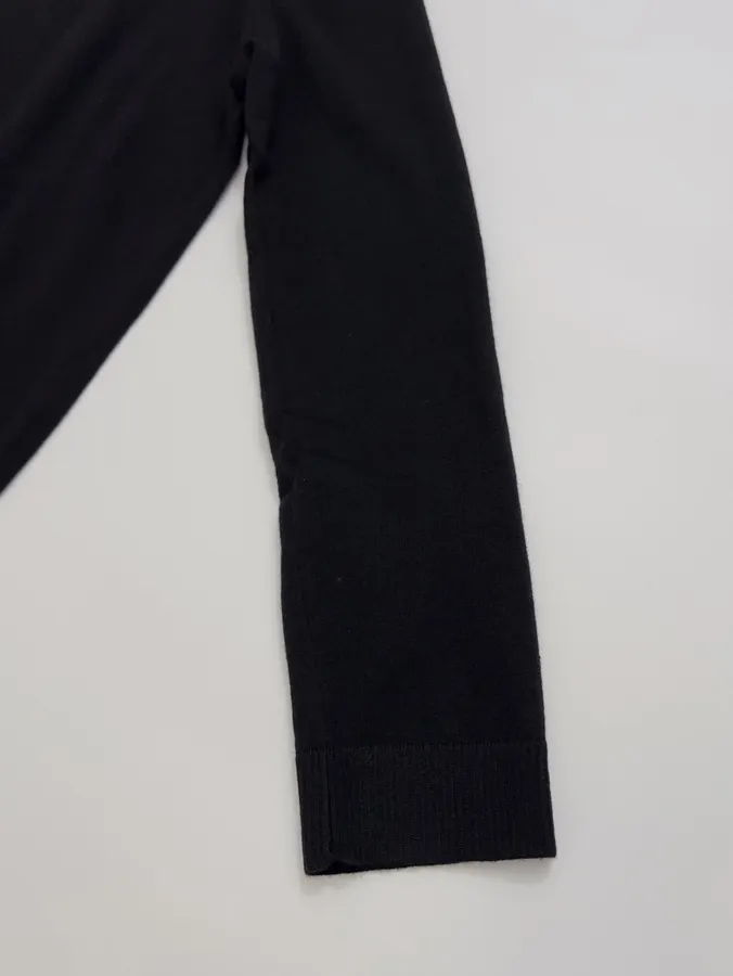 Solid-Color High-Neck Cashmere Base Layer Top in Navy, product view 04