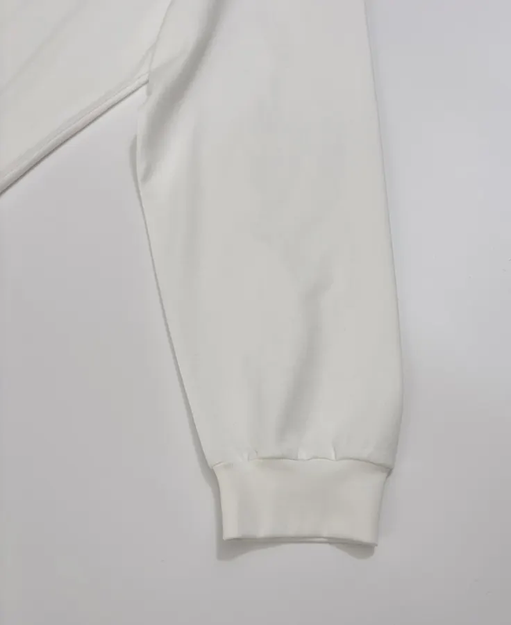 Graphic Crew-Neck Long-Sleeve T-Shirt in White, product view 07