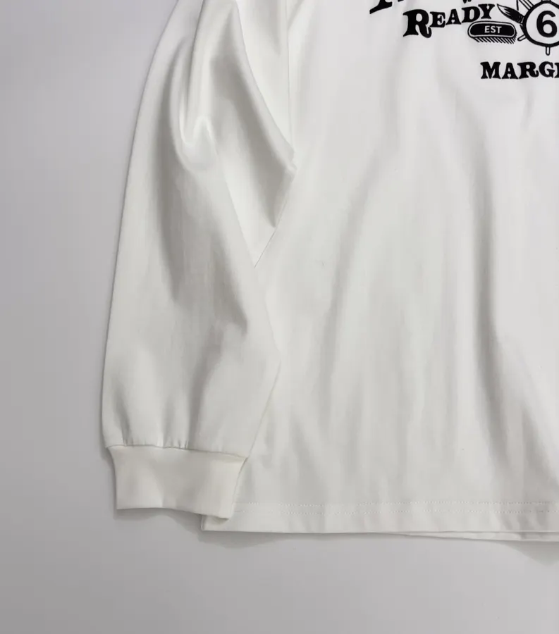 Graphic Crew-Neck Long-Sleeve T-Shirt in White, product view 09