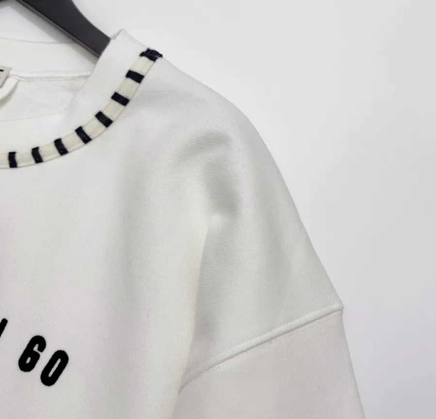 Printed Pure Cotton Crewneck Sweatshirt in Off-White, product view 03