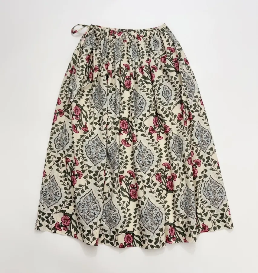 Letter Retro Print Skirt for Women, Elastic Side Tie, Mid-Length in Off-White, product view 01