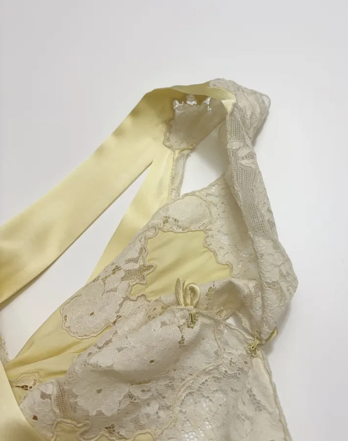 Silk-and-Lace Backless Bow-Tie Sleeveless Maxi Dress in Pale Yellow, product view 08