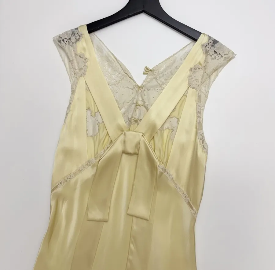 Silk-and-Lace Backless Bow-Tie Sleeveless Maxi Dress in Pale Yellow, product view 18