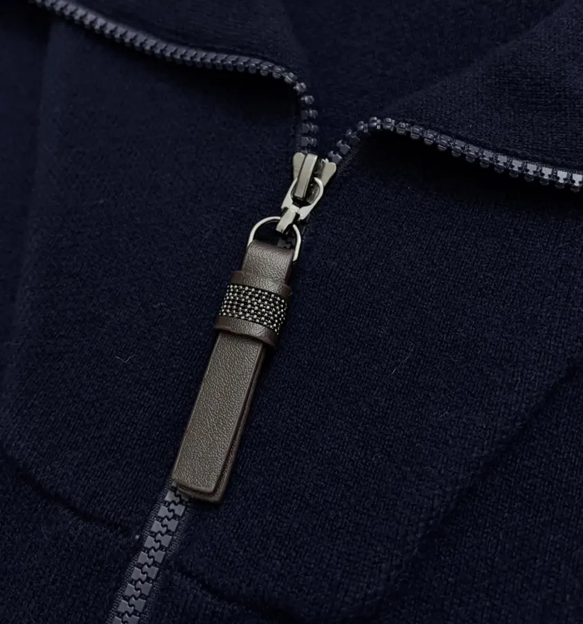 Cashmere-Wool Blend Zip-Up Knit Vest in Navy, product view 05